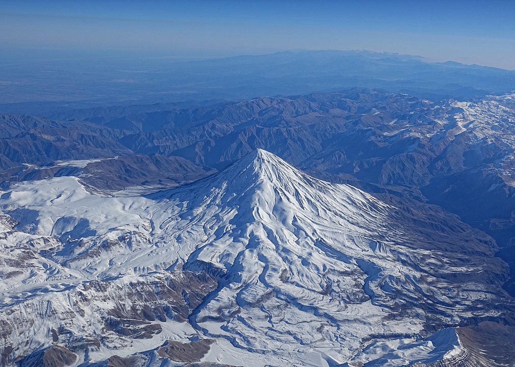 Damavand<br/>5,610 m